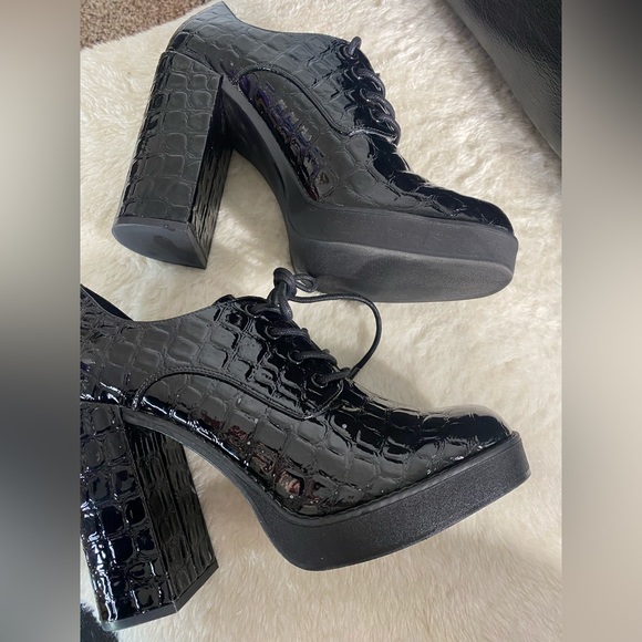 Steve Madden Tristie crocodile- black - Picture 3 of 5